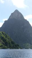 Blick auf Piton St. Lucia vom Wasser aus