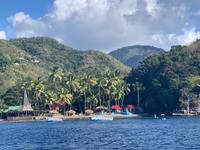 Malerische Westküste von St. Lucia 