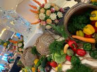 Schnitzkunst am Buffet - eine Augenweide!