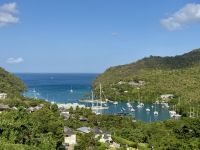 Blick auf die Marigot Bay