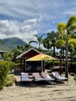 Pinney's Beach - Nevis