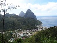 Die beiden Pitons - Wahrzeichen von St. Lucia!