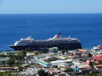 Blick auf die Mein Schiff 1
