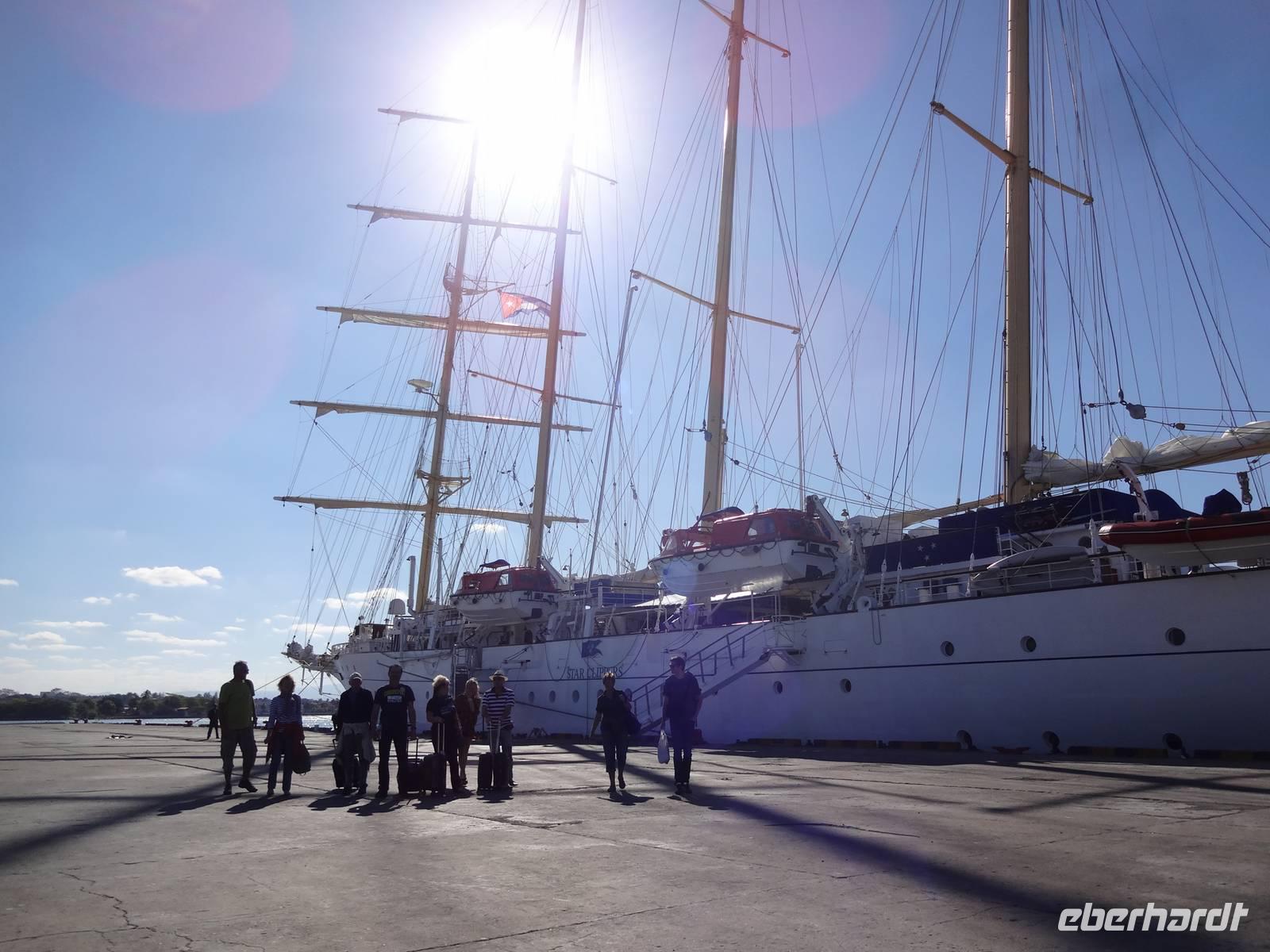 Ausschiffung am Hafen von Cienfuegos