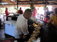 Cocktail trinken auf der Schatzinsel Zapata