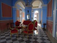 Im Hotelvestibül