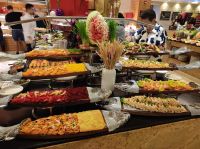 Silvester Gala-Buffet im Hilton Hotel in Doha, Katar