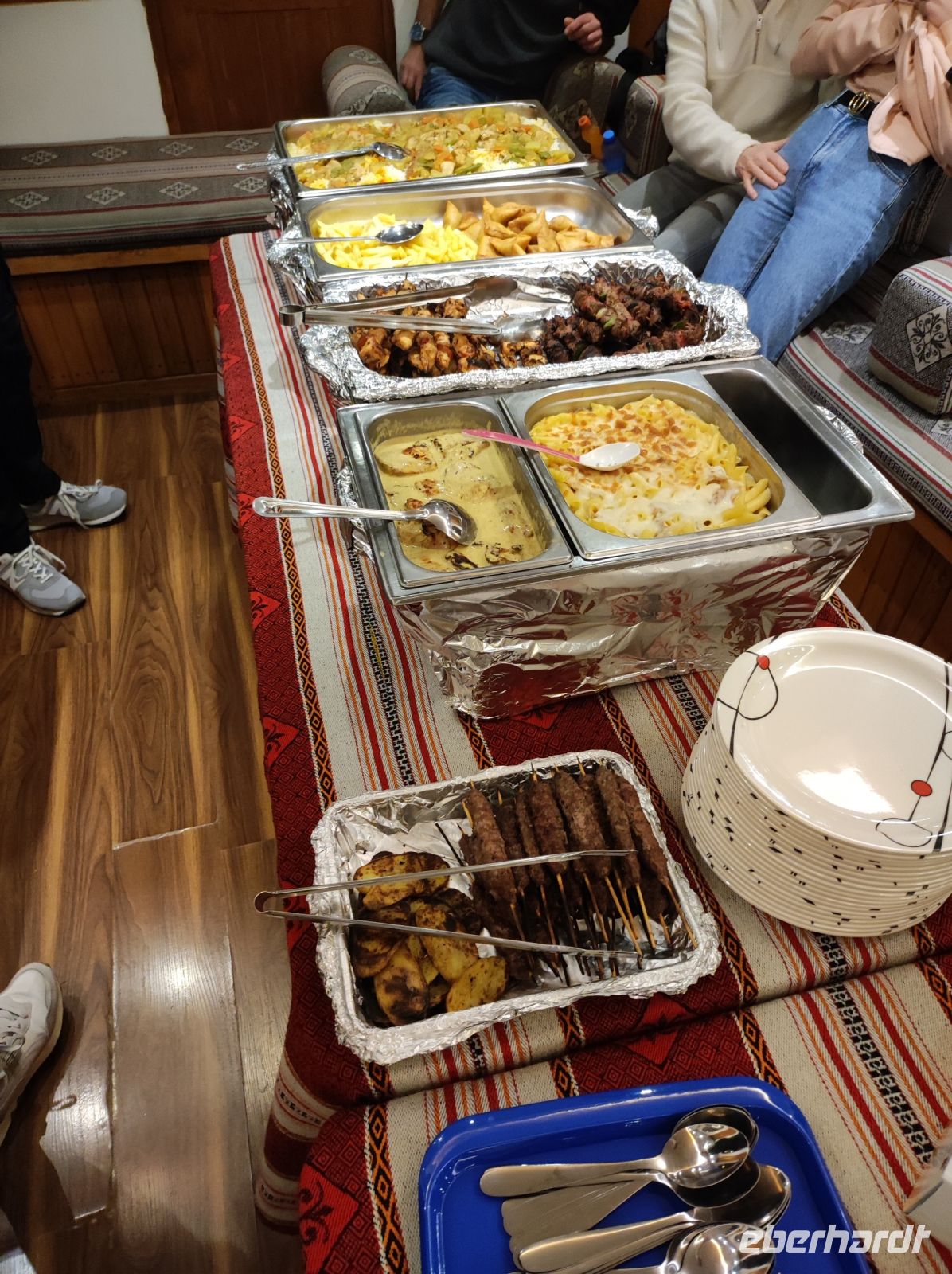 BBQ-Buffet auf dem Dhau-Boot