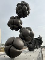 The Miraculous Journey - Skulptur von Damien Hirst