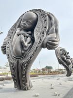 The Miraculous Journey - Skulptur von Damien Hirst