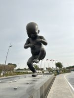 The Miraculous Journey - Skulptur von Damien Hirst
