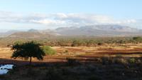 4.10. Ausblick von unserer Lodge in Tsavo West am Morgen