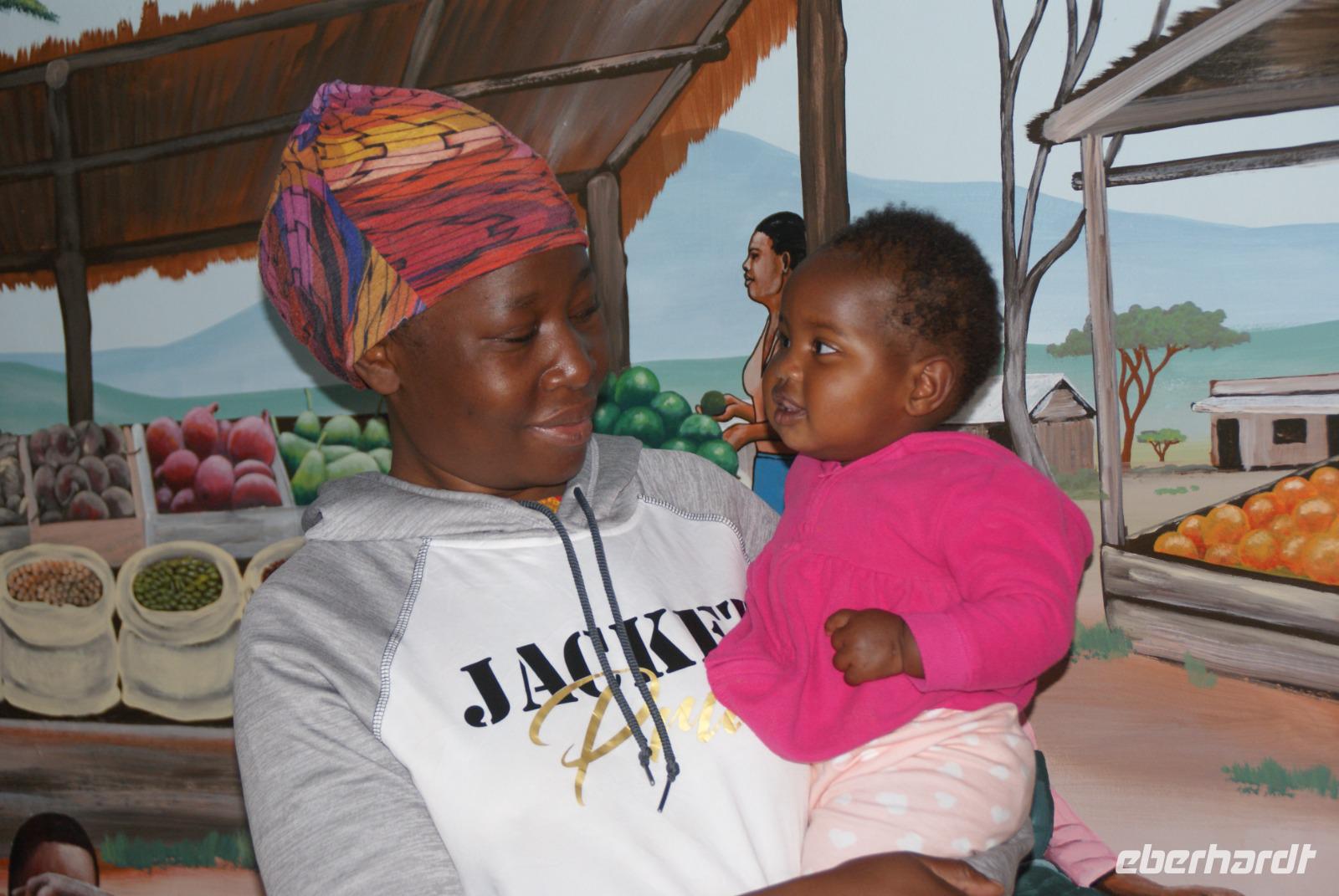 317-Ol Malaika Mädchenheim