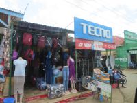 0959 Fahrt vom Tsavo-West zum Tsavo-Ost Nationalpark - Kurzer Stopp in Voi