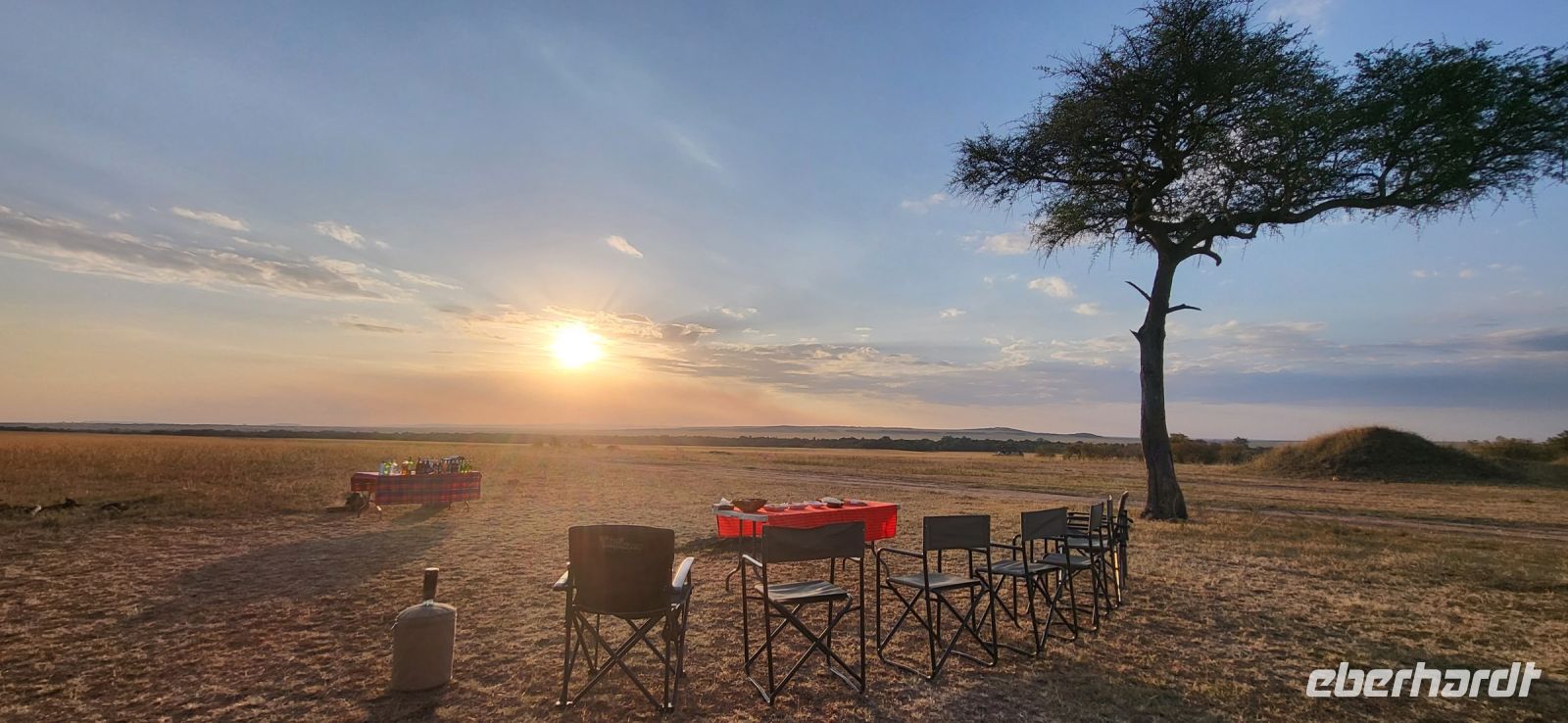 201 Einladung zum Sundowner unseres Camps