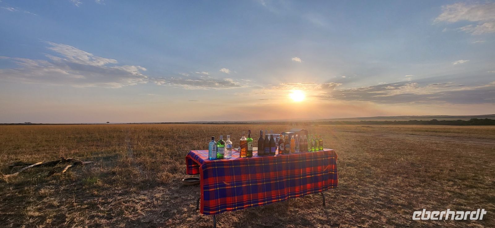 202 Einladung zum Sundowner unseres Camps