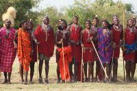 209 Empfang durch die Masai Krieger