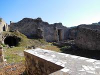 Überreste eines Ladens in Pompeji