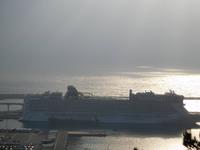 Norwegian Epic im Hafen von Barcelona