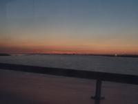 Hafenausfahrt bei Nacht 