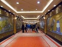 Schiffsrundgang auf der Queen Mary 2