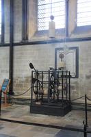 Uhrwerk aus dem 14 Jhdt. in der Kathedrale von Salisbury