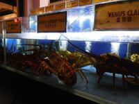 Menü zur Auswahl in einem Restaurant am Boat Quay - Singapur