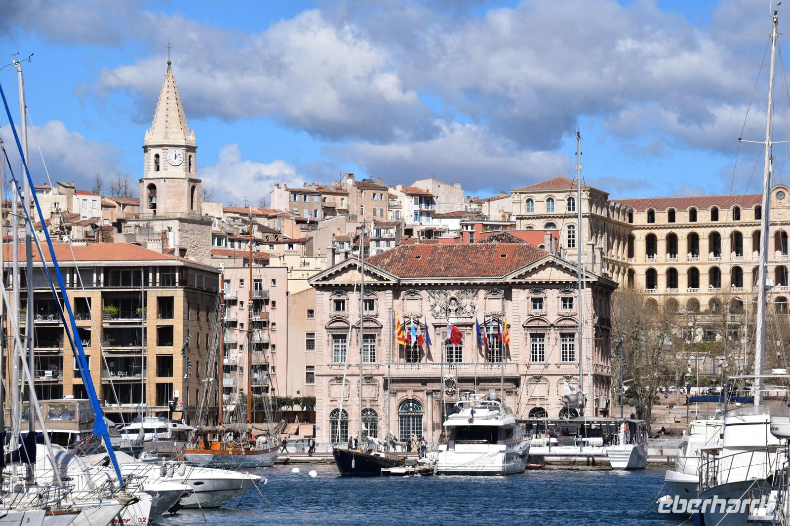 068 Marseille, Rathaus