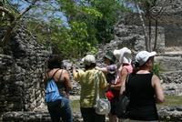 Besichtigung der Maya-Stätte Kohunlich