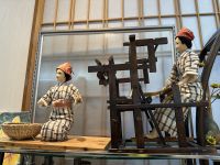 Insel Okinawa - Ishigaki - Japan - Weberei &ndash; &copy; Sabine Letzybyll (Eberhardt TRAVEL)