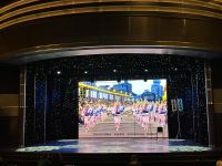 MS Westerdam Theater &ndash; &copy; Sabine Letzybyll (Eberhardt TRAVEL)