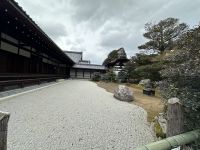 Kyoto - Gelände vom Goldenen Tempel &ndash; &copy; Sabine Letzybyll (Eberhardt TRAVEL)