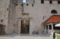 143 Trogir, Seetor und Außen-Loggia