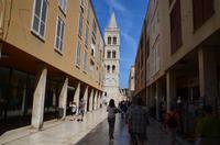 014 Zadar, Hauptstraße mit Campanile