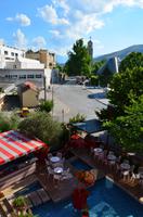 332 Mostar, Blick vom Hotel Bevanda zur Kathedrale am Morgen