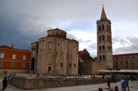 033 Zadar, Forum, Donatuskirche und Kathedrale