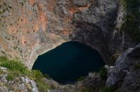 275 Imotski, am Roten See