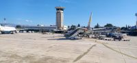 15-30 Split, Flughafen