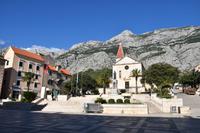 230 Makarska, Marktplatz