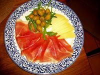 Schinken und Käse aus Montenegro