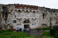 093 Split, Goldenes Tor