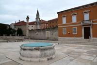 257 Zadar, Forum mit Jupitertempel und Bischofspalast
