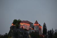293 Bled, Burg am Abend