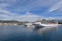 230 Split, Einfahrt in den Hafen