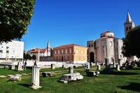 011 Zadar, Forum, Bischofspalast und Donatuskirche