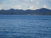 am Hotel Pinija in Petrcane