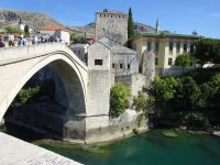 Mostar: Alte Brücke, Brücke über die Neretva