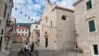 210o Insel Brac,   Kathedrale von Bol