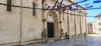 3-85 Sibenik, Hauptportal der Kathedrale