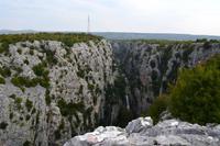 448 Cetinaschlucht mit Wasserfall Gubavica